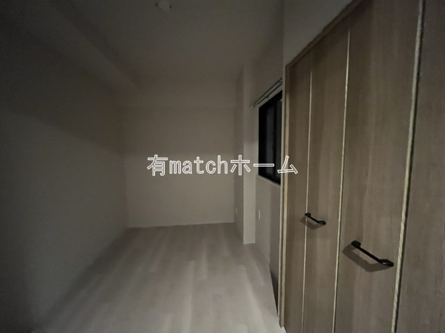 Louis Residence 弁天町の洋室