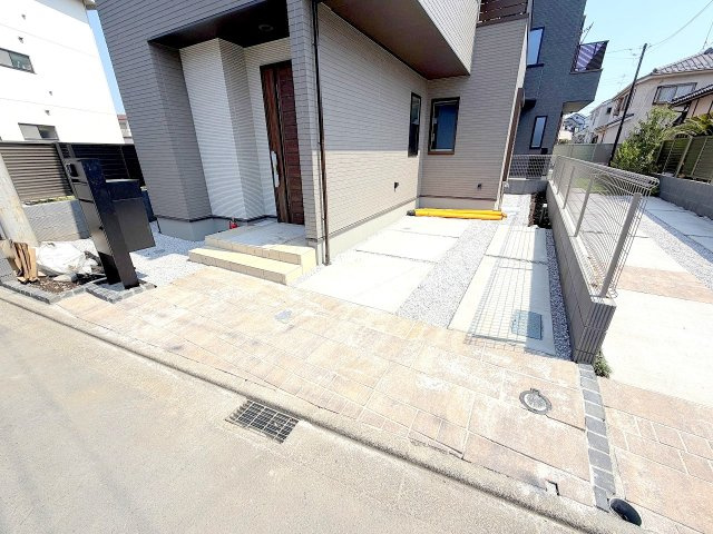 福生市熊川全２棟　新築分譲の駐車場