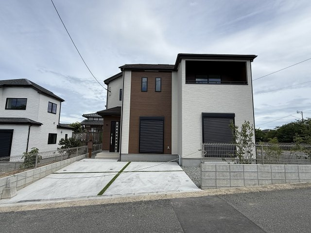 板持2丁目　新築戸建　2棟