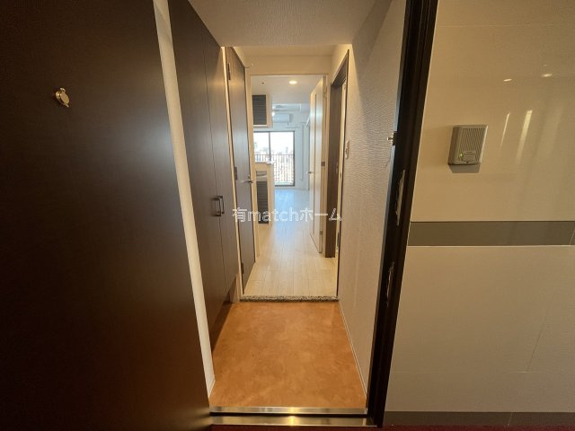 Luxe玉造南の玄関