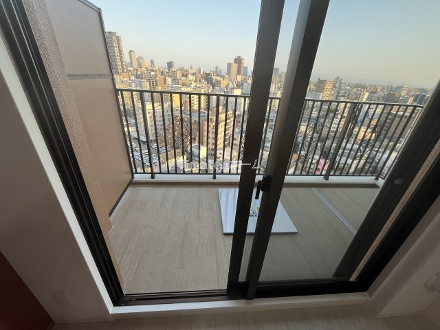 Luxe玉造南のバルコニー