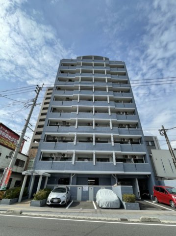 トーカン鹿児島駅前キャステール第参七の外観|南向き総戸数60戸のマンションです