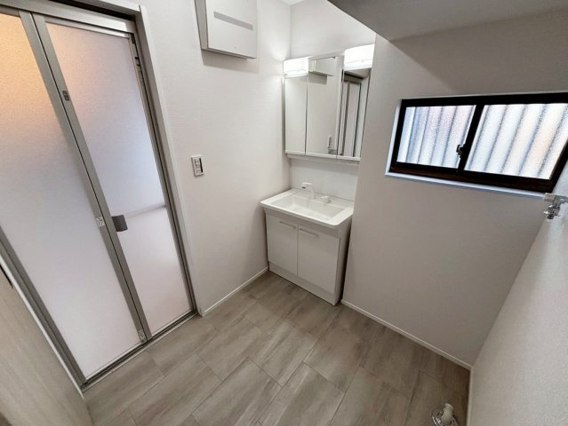 中古住宅　十七条の洗面所