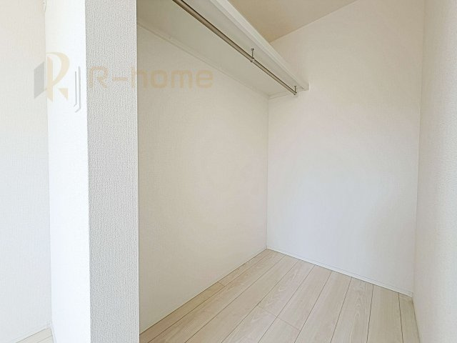 取手市白山8期　新築戸建て　1号棟の収納|2部屋に人気のウォークインクローゼット！アウター類はもちろん、季節ものや寝具も収納できます！