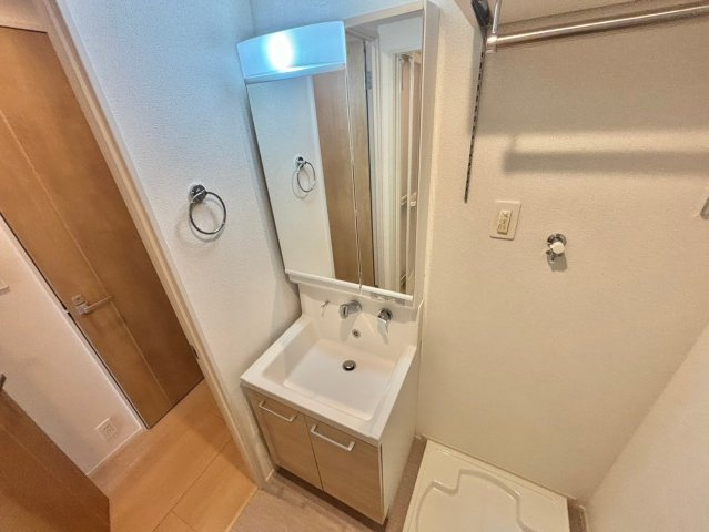 MISTRAL栗山町の独立洗面台