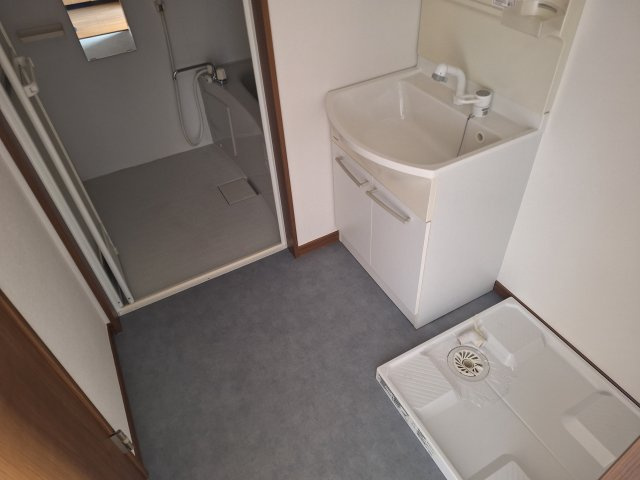 シティハウス戸田公園の独立洗面台