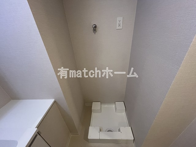 スプランディッド弁天町WESTの洗面所