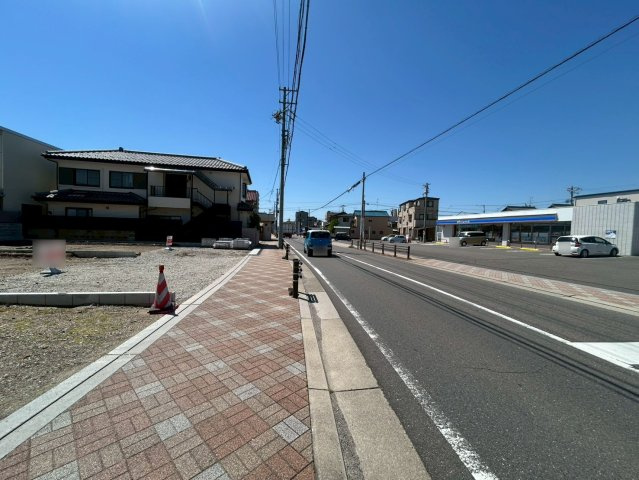 新築戸建　江南市古知野町3期　全2区画分譲の前面道路含む現地写真|「現地（2026年4月2日）撮影」　
■前面道路　
■ヤマダ不動産　株式会社リライフ