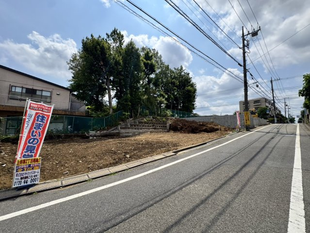 杉並区上井草2丁目　公園隣接×好ロケーション　新築分譲住宅全3棟の前面道路含む現地写真