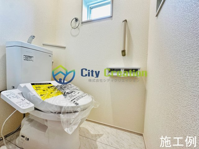 小田原市扇町　新築戸建　全1棟1号棟のトイレ