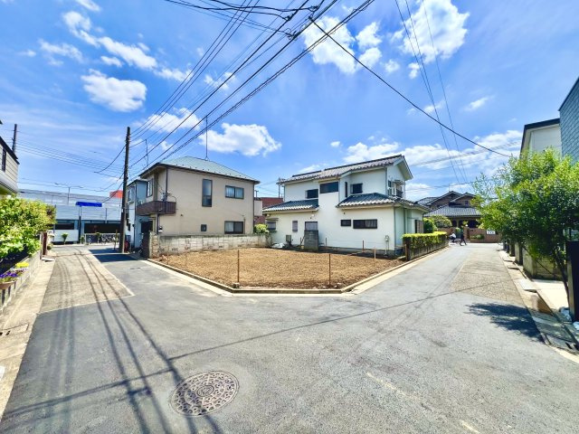 【前面道路含む現地写真】 | 練馬区高松6丁目　売地 | 4.5m公道面角地