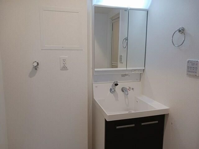 エテルナーレ浦和常盤の洗面所