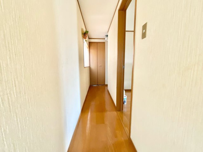 【内装】 | 伏見区久我御旅町　中古戸建 | 一度、実際にご覧になってみませんか？暮らしやすい周辺環境も含め、スタッフがご案内いたします。お家探しの第一歩としてでも大丈夫です(^^)/お気軽にお問い合わせ下さいね♪