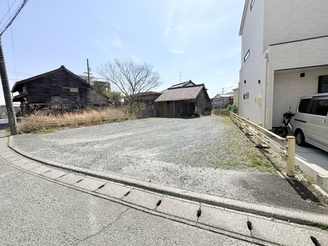 売土地　中央区舞阪町舞阪の外観|間口が広いため駐車スペースを確保しやすいです。