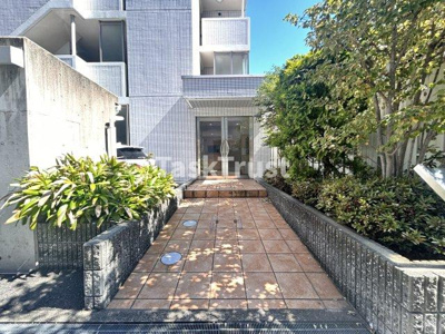 【エントランス】 | ミルフィーユ