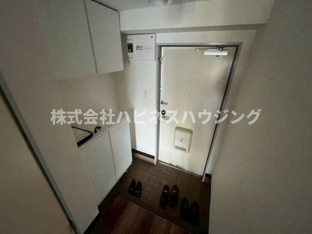 恩田コーポ２の玄関