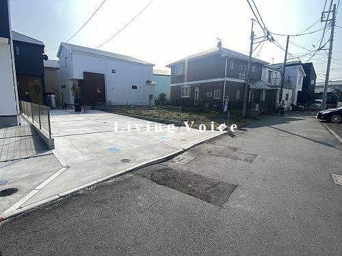 【前面道路含む現地写真】 | 【仲介手数料０円】茅ヶ崎市中海岸4丁目　新築一戸建て　1号棟　全3棟 | 【仲介手数料０円】茅ヶ崎市中海岸4丁目　新築一戸建て　1号棟　全3棟