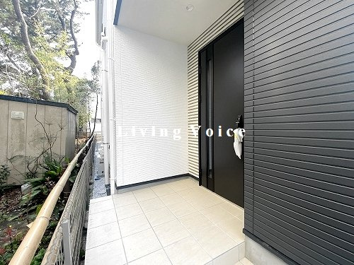 【玄関】 | 【仲介手数料０円】茅ヶ崎市中海岸4丁目　新築一戸建て　1号棟　全3棟 | 【仲介手数料０円】茅ヶ崎市中海岸4丁目　新築一戸建て　1号棟　全3棟