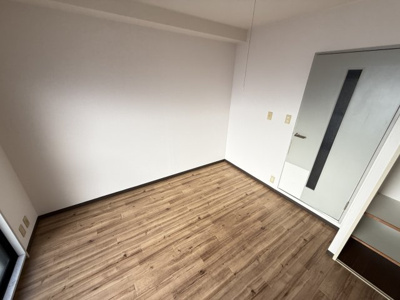 【居間・リビング】 | エストマーレ鶴見二番館