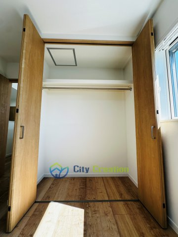 平塚市四之宮2丁目　中古戸建の収納