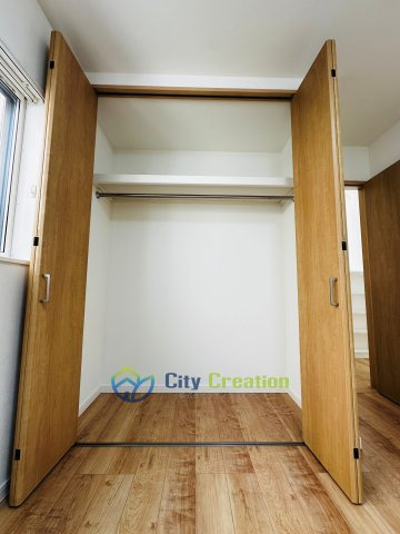 平塚市四之宮2丁目　中古戸建の収納