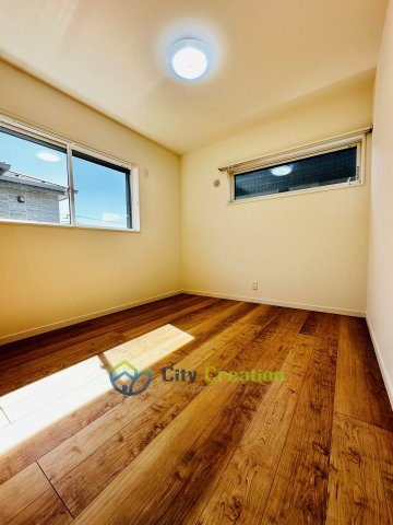 平塚市四之宮2丁目　中古戸建の洋室