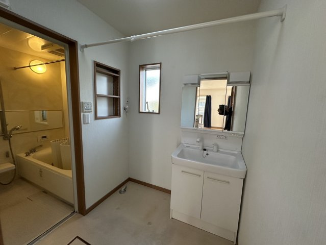 曽根町貸家の洗面所