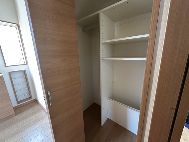 曽根町貸家の収納