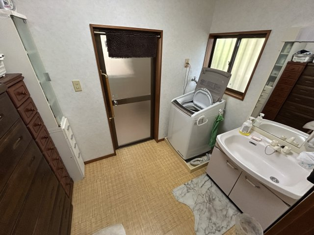 南伊豆町　加納の洗面所