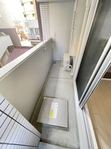 SPACE BEAT　名古屋市賃貸　仲介手数料無料のバルコニー