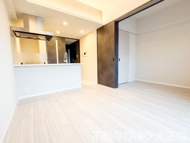 S-RESIDENCE難波西alterの居間・リビング