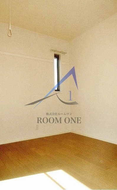 ラシーネ東中野