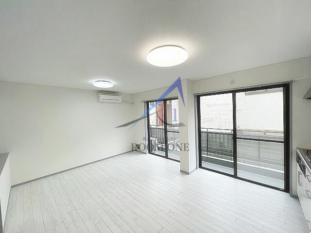 グラン・ロペⅡの居間・リビング|洋室のお部屋です。