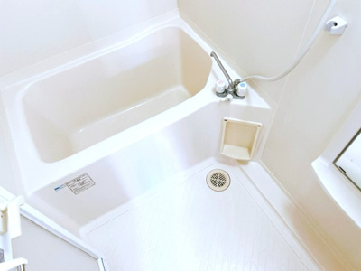 【浴室】 | サンハイツ | 他の部屋のお写真となっております。