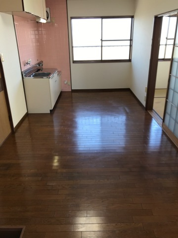 コーポ金子B棟の居間・リビング