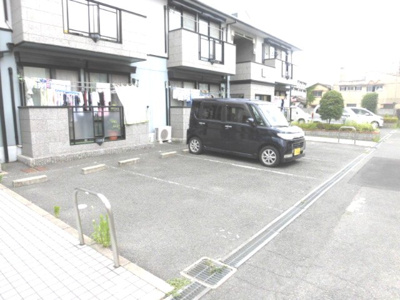 【駐車場】 | パナハイツアミジマ | 駐車場