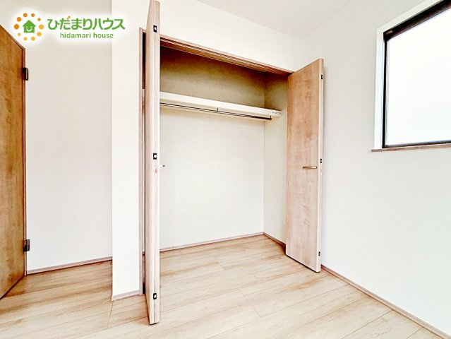 【収納】 | ひたちなか市足崎1474番　新築戸建　B号棟 | クローゼットには、衣類や日用品などを整理整頓して収納できますね！