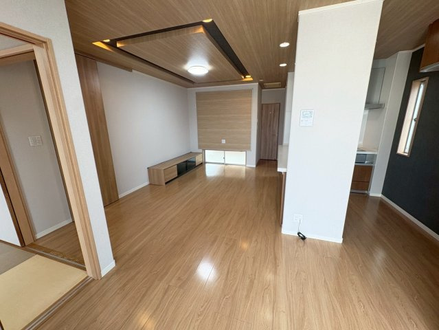 垂水区山手８丁目　中古戸建ての居間・リビング|おしゃれなリビングです