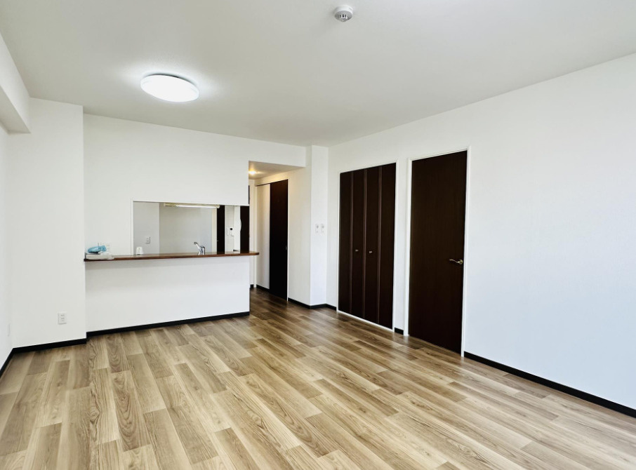 キャッスルコート飾磨弐番館の居間・リビング