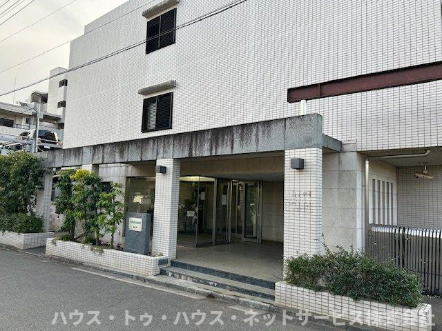 カーサグラン松戸 のエントランス