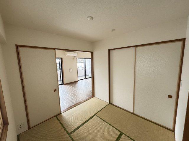 カーサグラン松戸 の和室