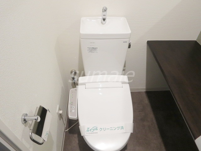 第二近藤ビルのトイレ|温水洗浄機能付きトイレです☆