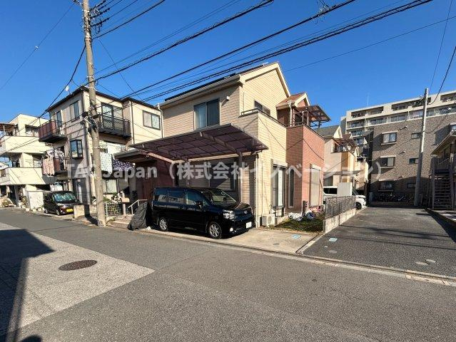 川口市朝日の邸宅の前面道路含む現地写真