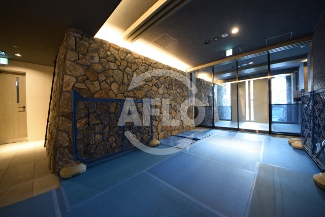 リビオレゾン天王寺真田山　味原小学校区のロビー|リビオレゾン天王寺真田山　ロビー
