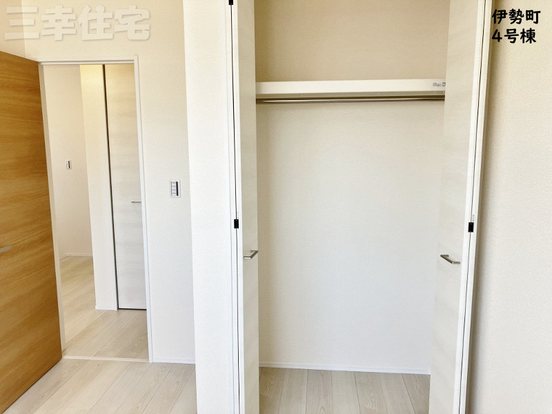 碧南市伊勢町の収納|洋室の収納