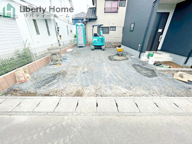 水戸市大串町2期　新築戸建の駐車場