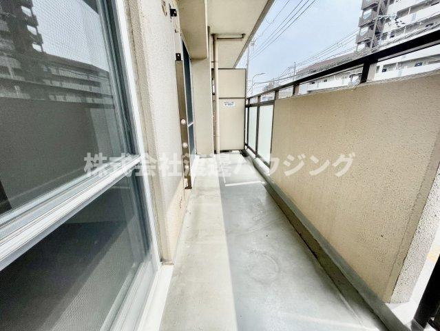 コープ野村豊中立花町のバルコニー