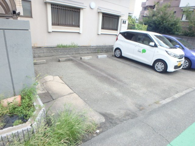【駐車場】 | アネックス土井 | 駐車場