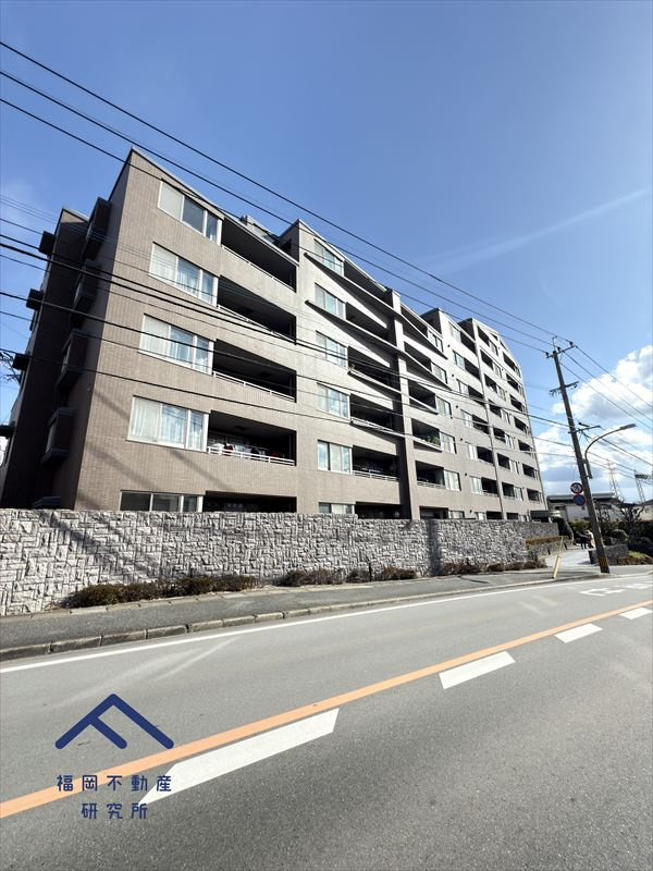 コアマンション春日ネクステージの外観