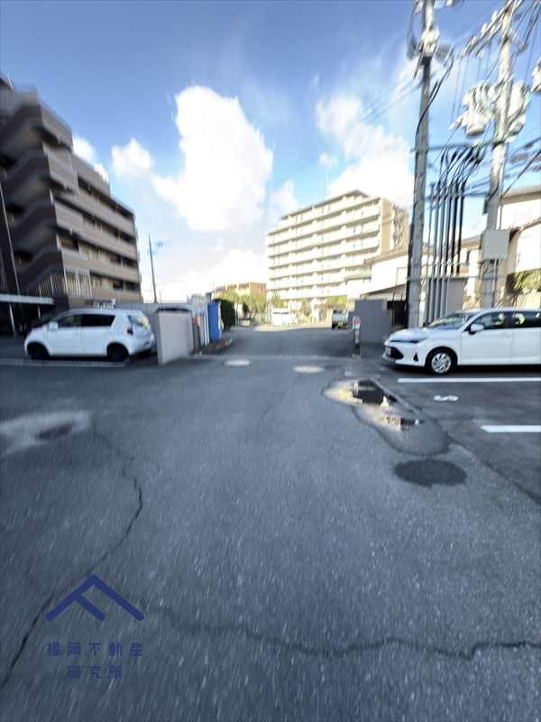コアマンション春日ネクステージの駐車場